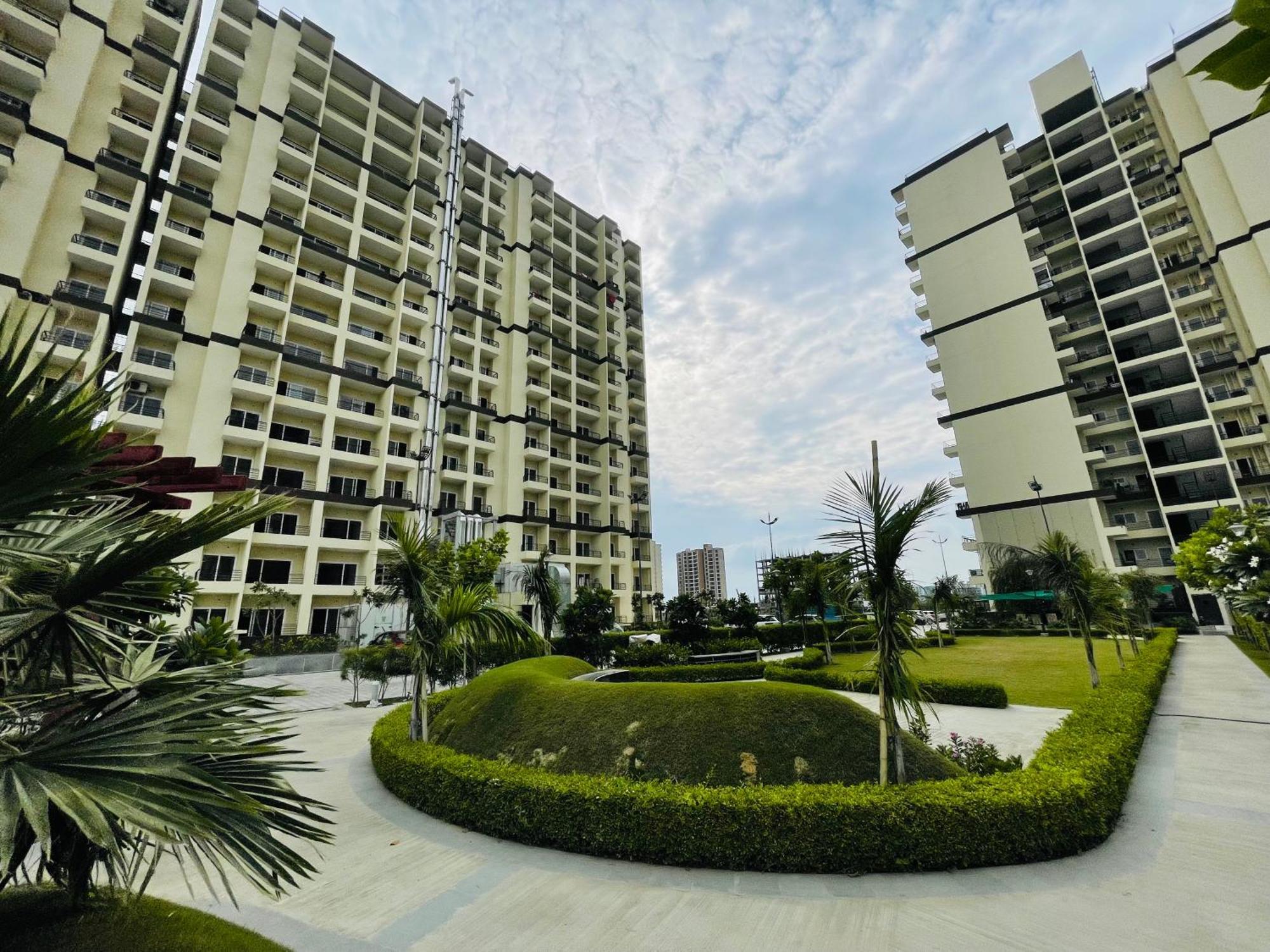 Achyutam Homes Лакхнау Экстерьер фото